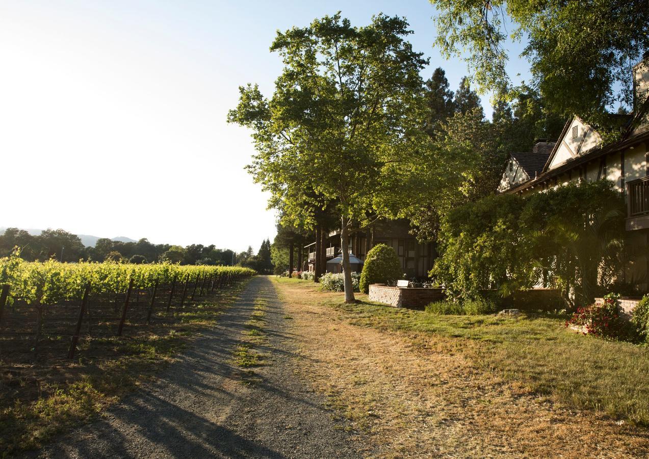 Harvest Inn St. Helena Exterior photo